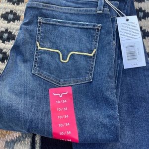 Kimes Sarah *NEW* 10x34